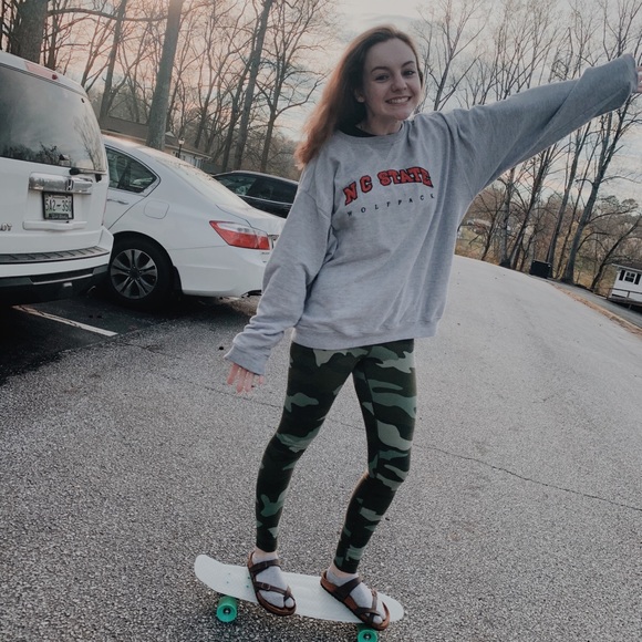 Meet your Posher, Anna - Picture 3 of 3